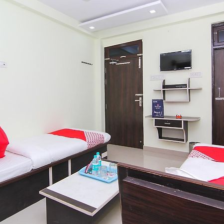 Oyo 12446 Shree Sai Guest House Prayagraj Exterior foto