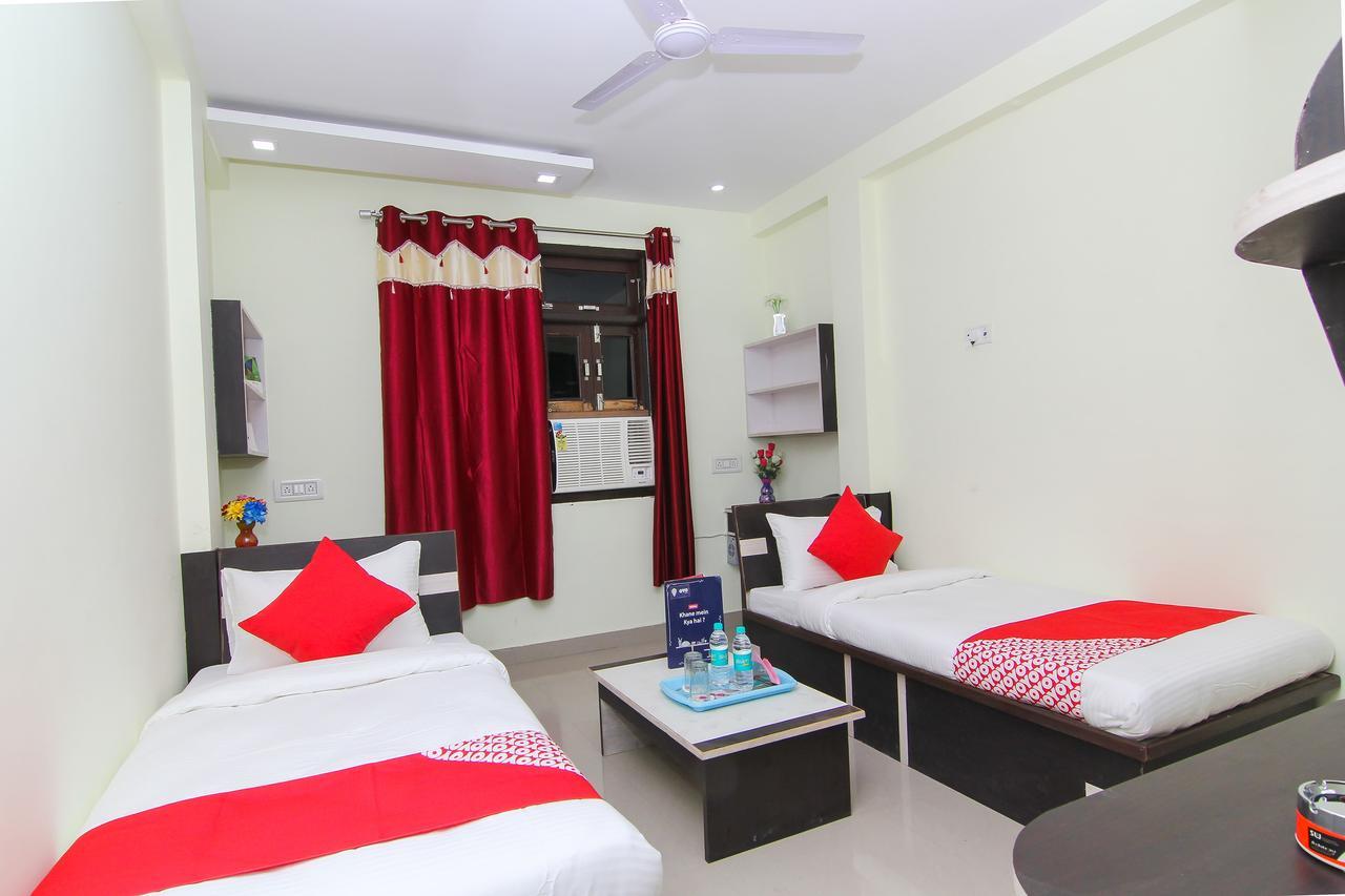 Oyo 12446 Shree Sai Guest House Prayagraj Exterior foto