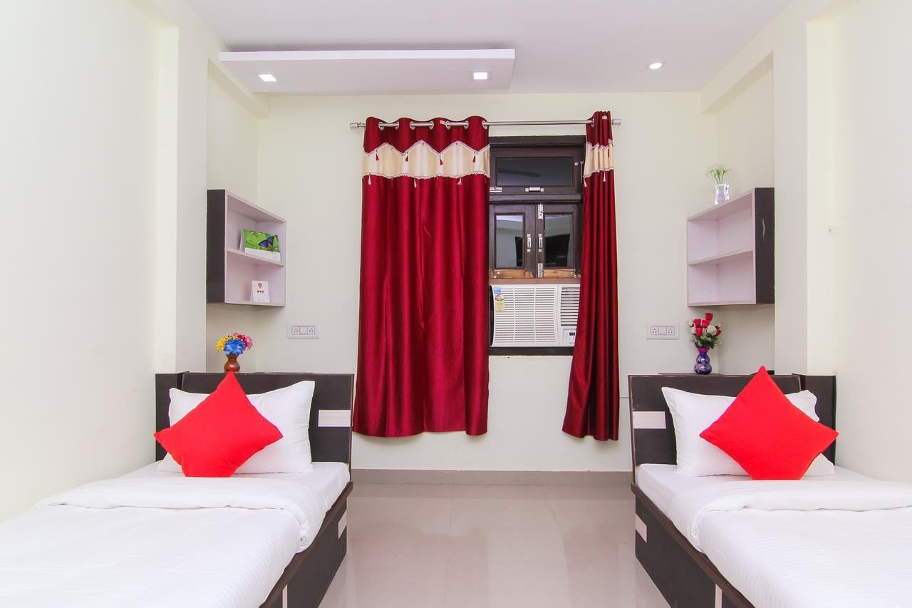 Oyo 12446 Shree Sai Guest House Prayagraj Exterior foto